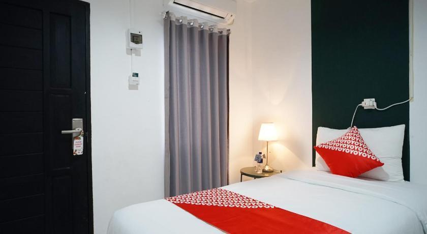 Reddoorz At Sani Guest House Balikpapan Eksteriør billede